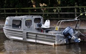 Hydrographic surveyor