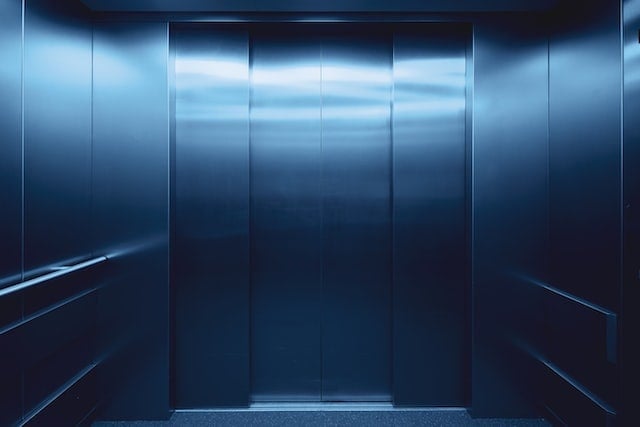 Candidate elevator pitch concept illustration